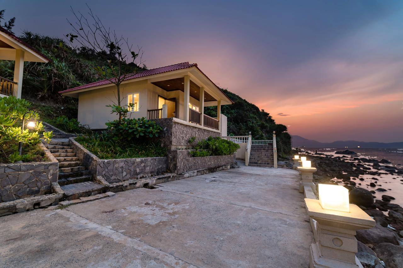 99 Biệt thự villa Đà Nẵng giá rẻ gần biển đẹp có hồ bơi cho thuê nguyên căn