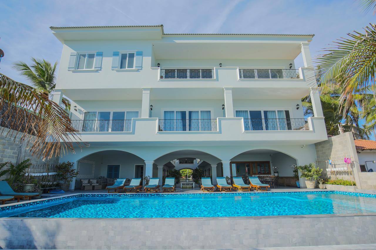 99 Biệt thự villa Mũi Né Phan Thiết Bình Thuận giá rẻ gần biển có hồ bơi