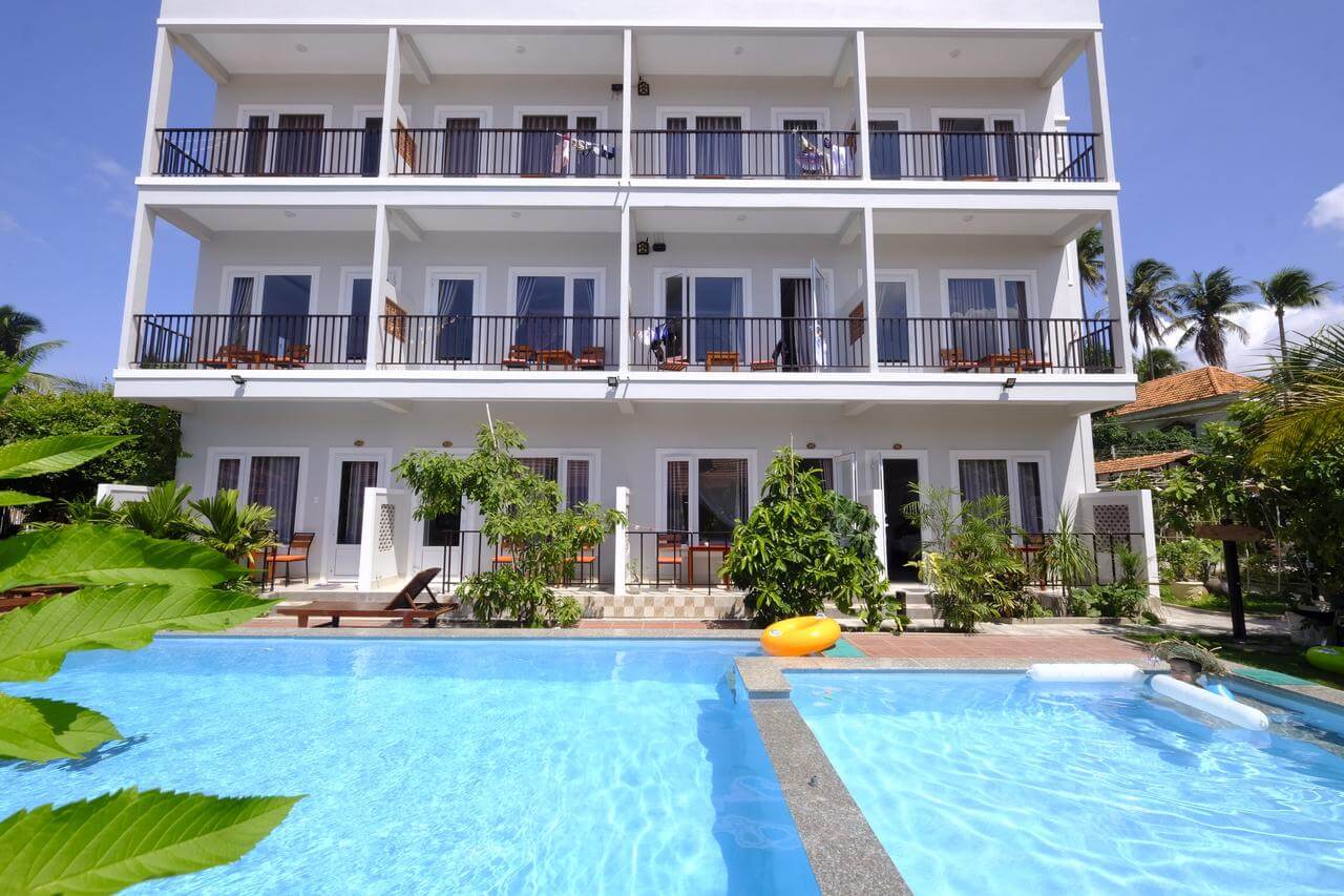 99 Biệt thự villa Mũi Né Phan Thiết Bình Thuận giá rẻ gần biển có hồ bơi