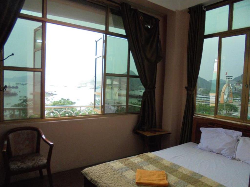 Top 11 hostel Cát Bà giá rẻ, view đẹp gần biển có giường dorm, tập thể