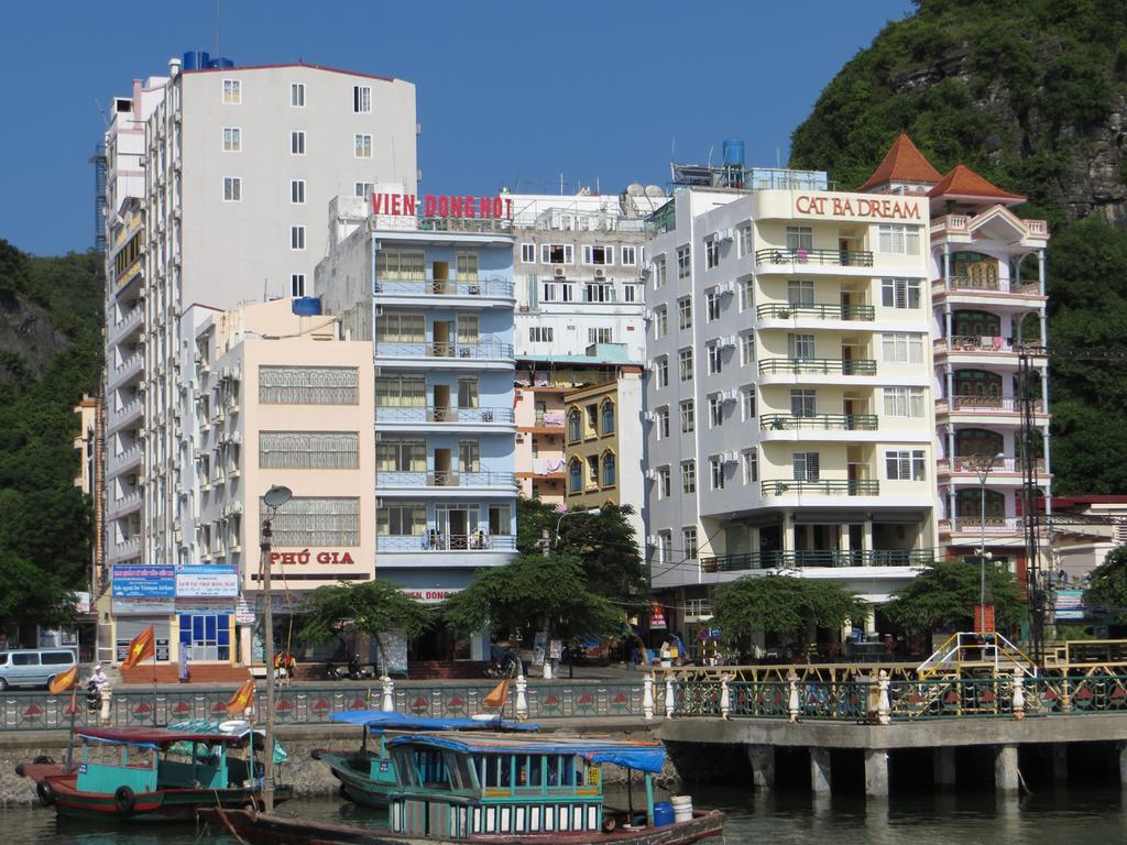 Top 30 khách sạn Cát Bà giá rẻ đẹp view biển ở trung tâm từ 2-3-4 sao