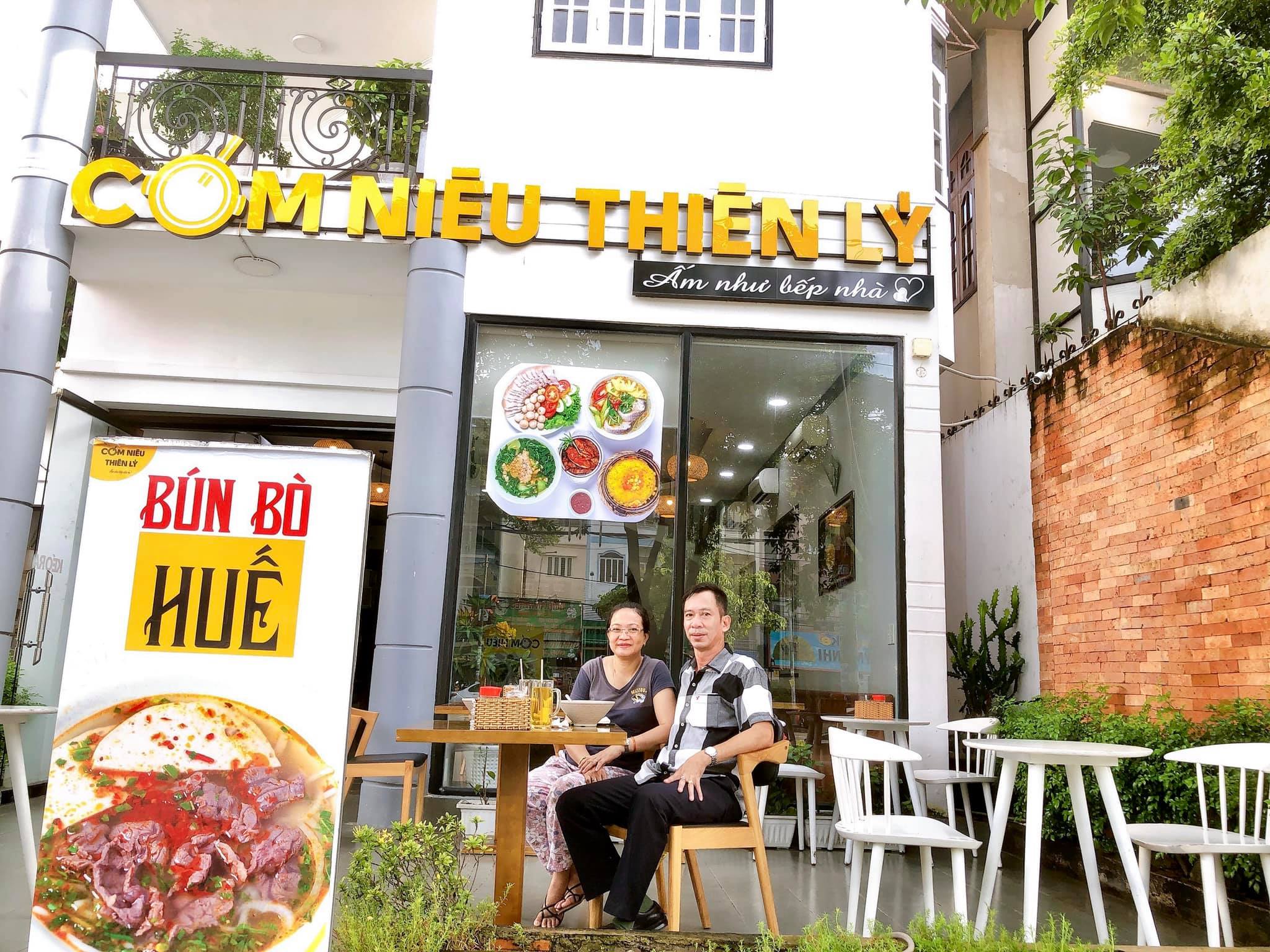 Top 21 Món ngon + quán ăn trưa quận 1 Sài Gòn ngon, nổi tiếng nhất